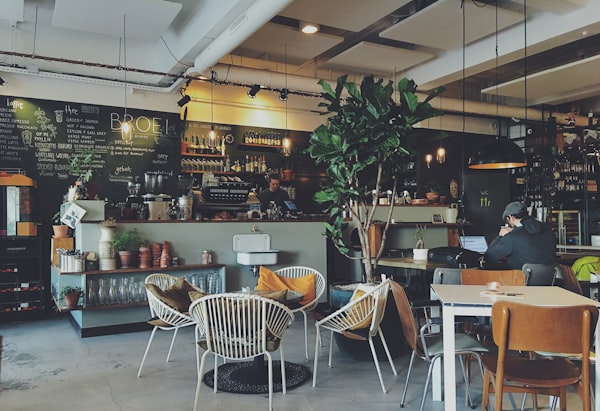 Lumiere Cafe